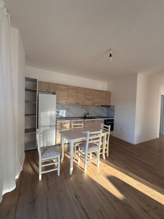 🏠JEPET ME QIRA Apartament 2+1+2📍Don Bosko, Trio Towers Residence  🏢Pallat me ashensor 🏷️Çmimi: 60.000 Leke/Muaj