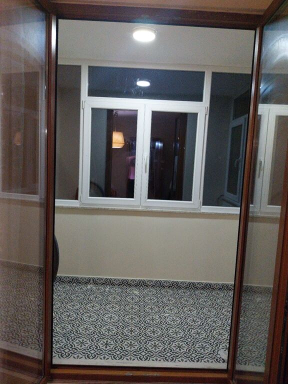 2+1,i mobiluar me parkim,te selvia afer black diamond,1300 euro