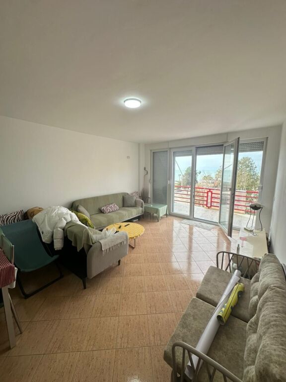 SHITET APARTAMENT 2+1 GOLEM, DURRES