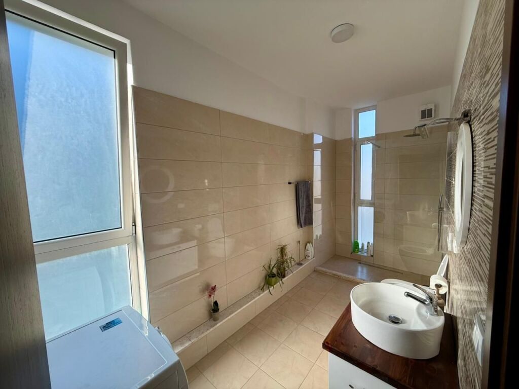 📣 SUPER VILLA FOR RENT 📍 Near Lake Farka ✨  🏡 2-Story Villa 💶 Price 2,500 Euro