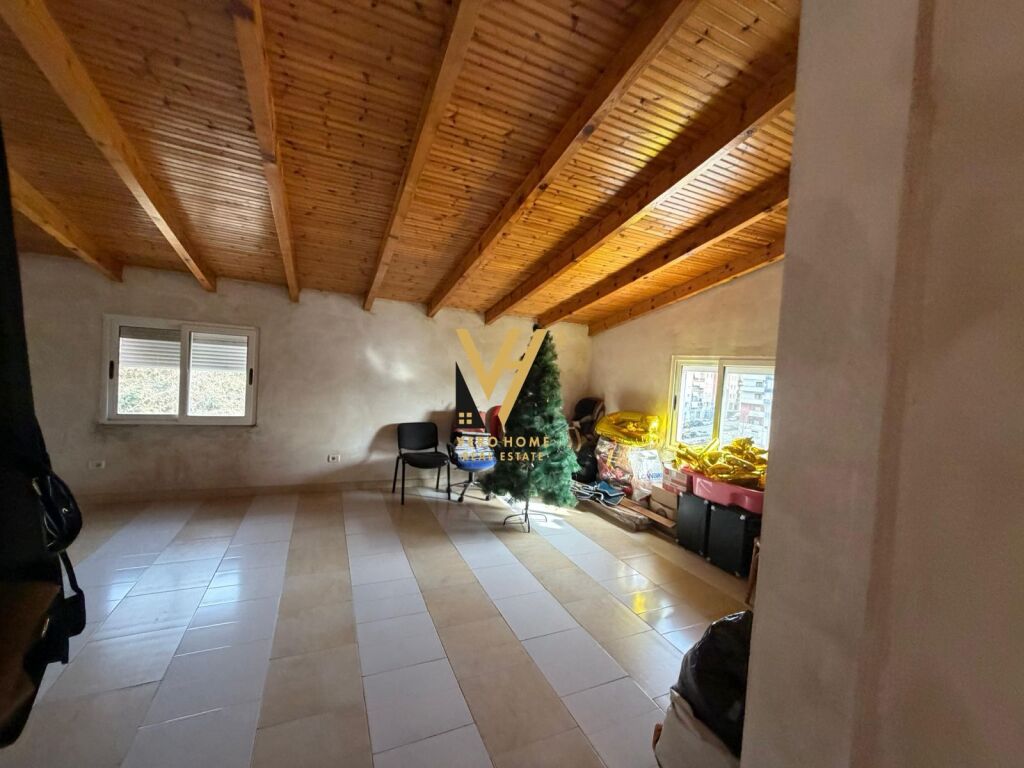 JEPET VILE 3 KATESHE ME QERA TE FRESKU, BUNKART 2.000 EURO