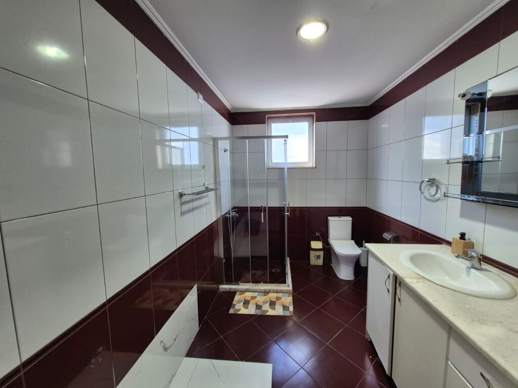 Jepet me Qera Shtepi Private Lagja 14 ne Durres