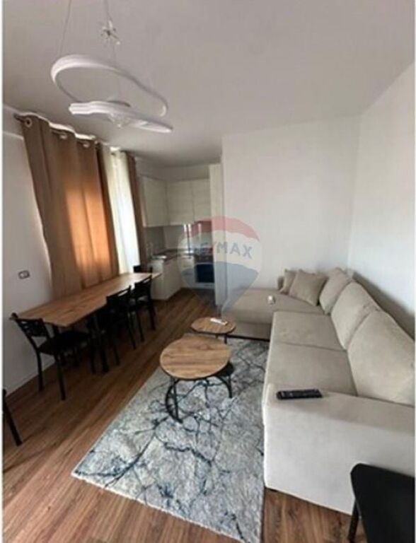 Apartament 2+1 per qira prane Fabrikes se Miellit