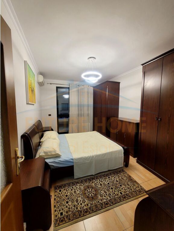 Qera, Apartament 2+1+2, 21 Dhjetori, Tiranë