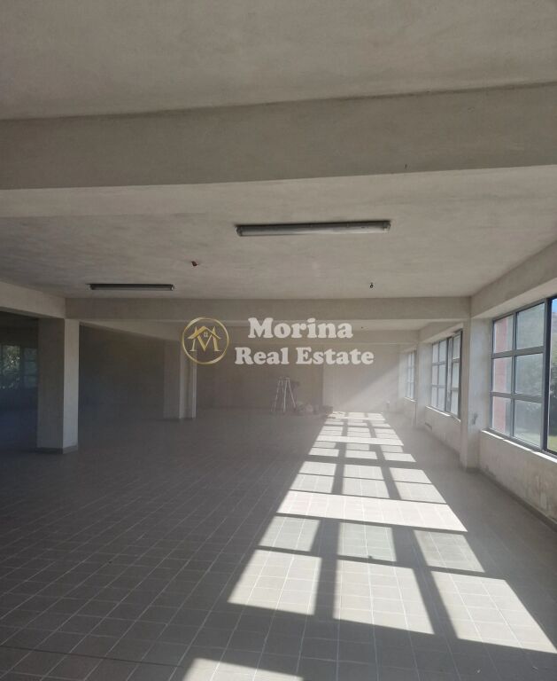 Rent | Business Premises | Prush | 2160 €/month