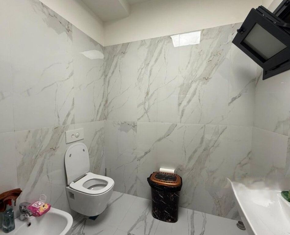 Jepet me qira ambient zyrash, tek Rruges se Kosovareve!