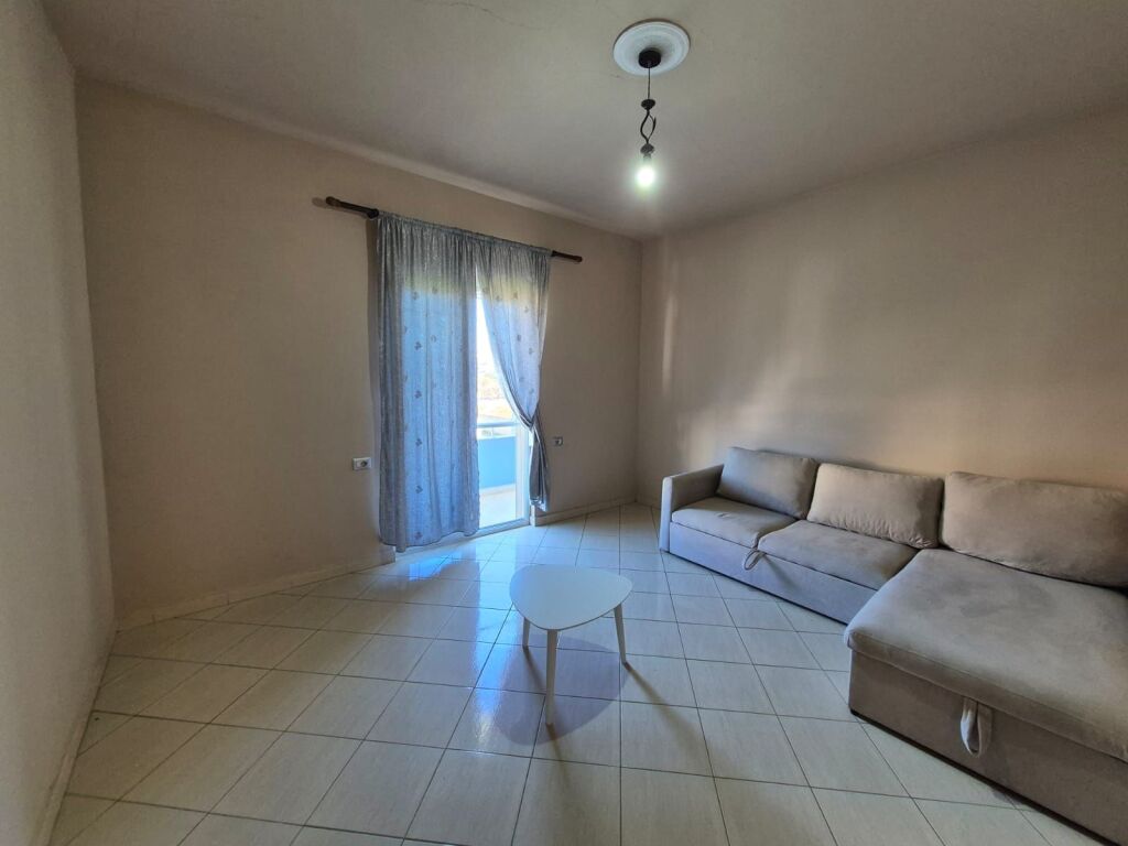 Jepet me Qera Shtepi Private Lagja 14 ne Durres