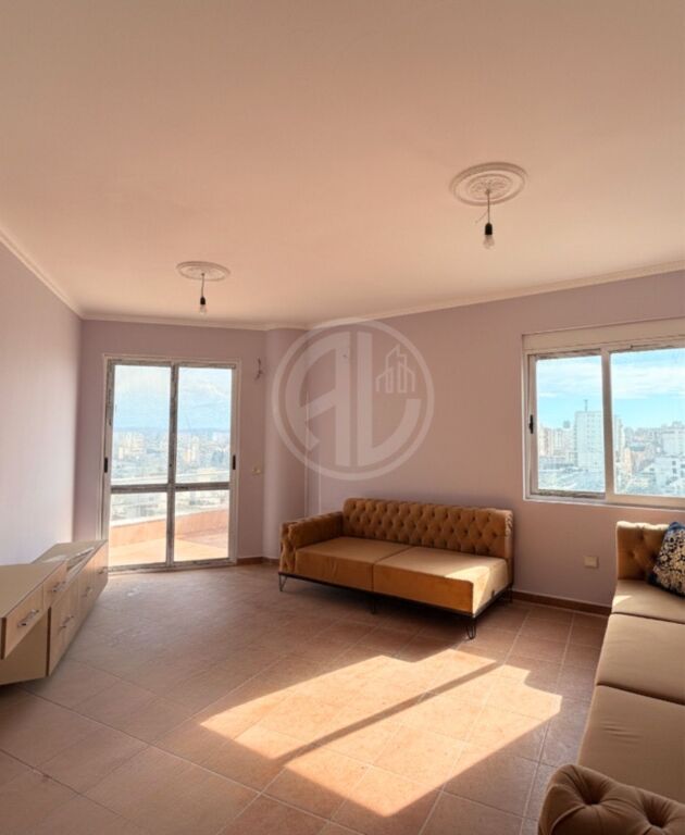 Apartament për shitje