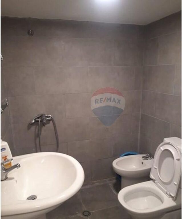 DUPLEX FOR RENT IN FRESK