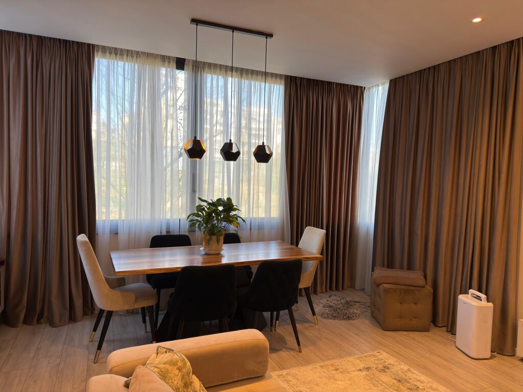 Apartament modern 2+1 tek Kopshti Zoologjik!