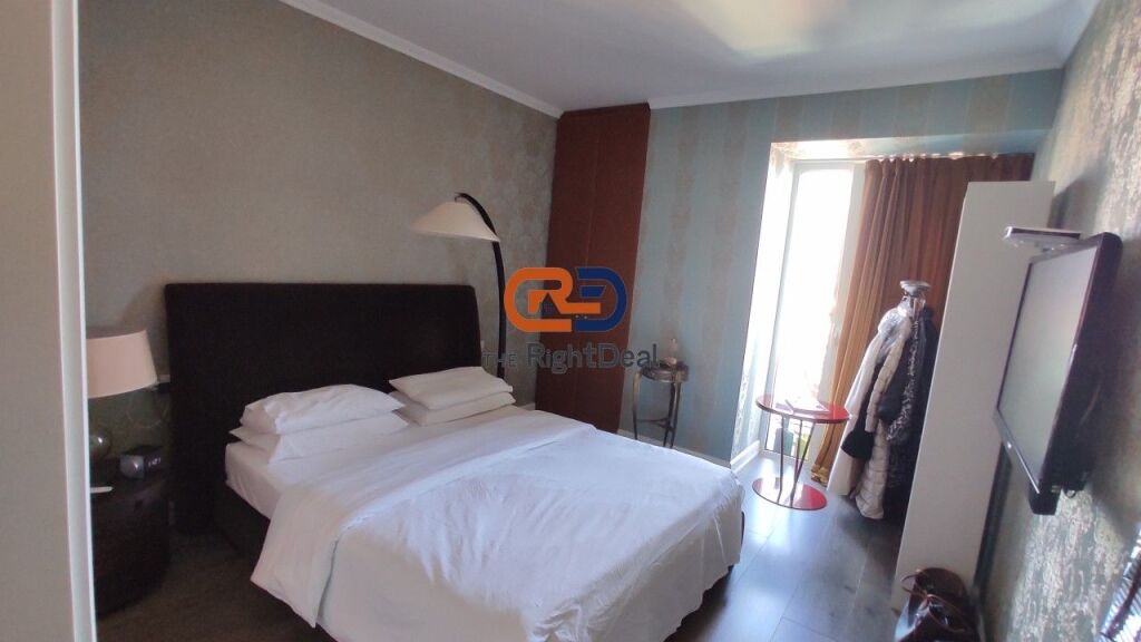 Tek Ambasador 3, Jepet Me Qira Apartament 2+1+2 Me Pamje Fantastike Dhe Post Parkimi !