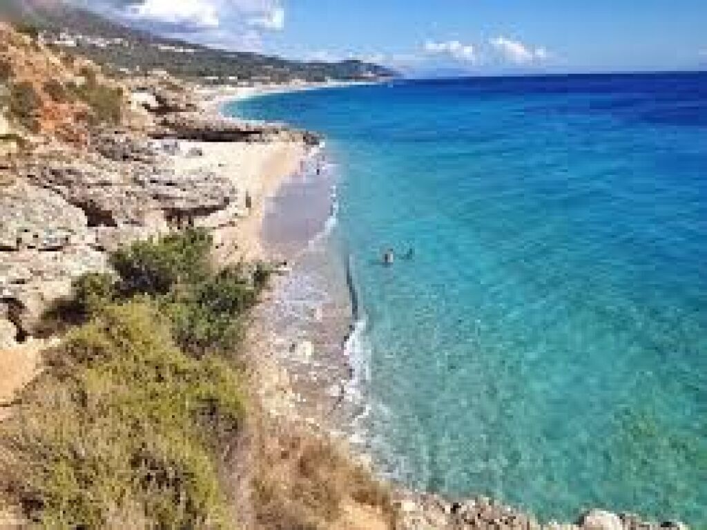 Apartament per shitje ne Dhermi