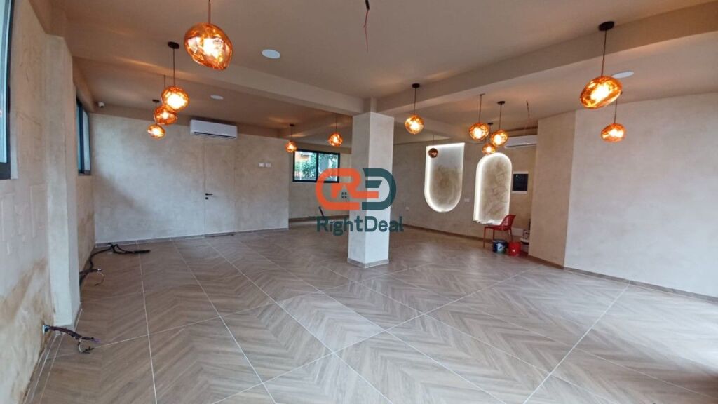 Near the Selita Roundabout, a Business Unit Suitable for Different Types of Business is for Rent!