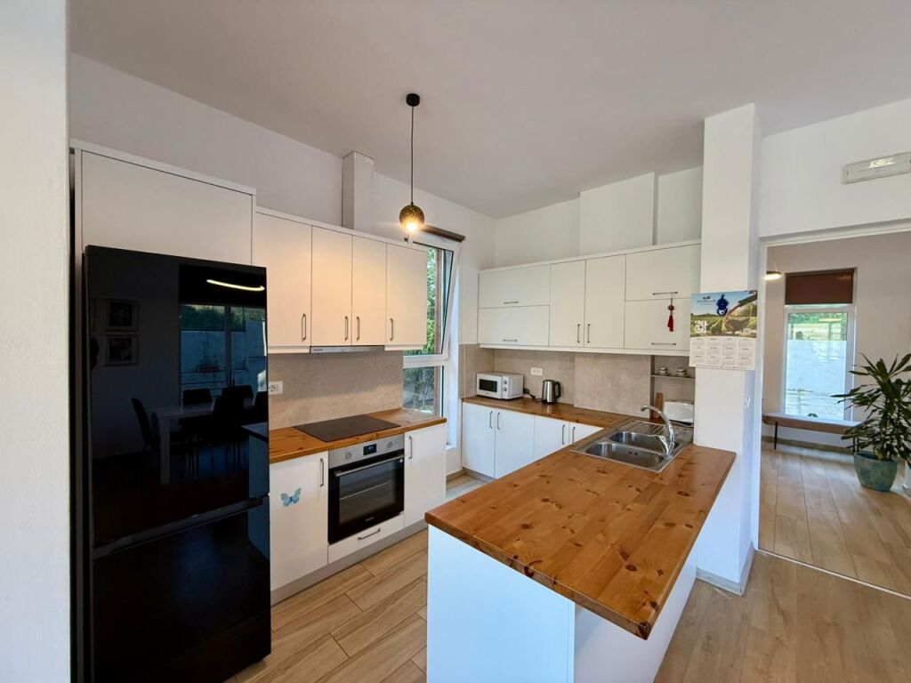 📣 SUPER VILLA FOR RENT 📍 Near Lake Farka ✨  🏡 2-Story Villa 💶 Price 2,500 Euro