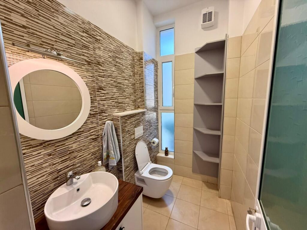 📣 SUPER VILLA FOR RENT 📍 Near Lake Farka ✨  🏡 2-Story Villa 💶 Price 2,500 Euro