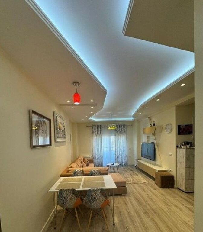 KOMUNA E PARISIT, SHITET APARTAMENT 1+1