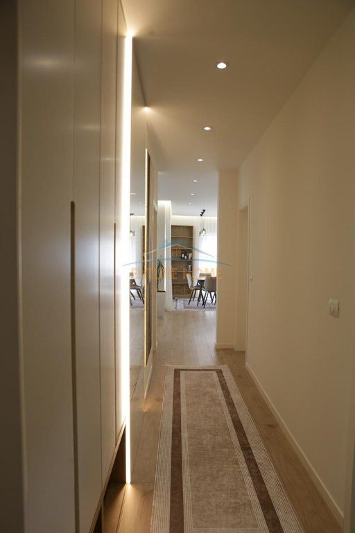 Qera, Apartament 2+1+2, Zogu Zi, Tiranë