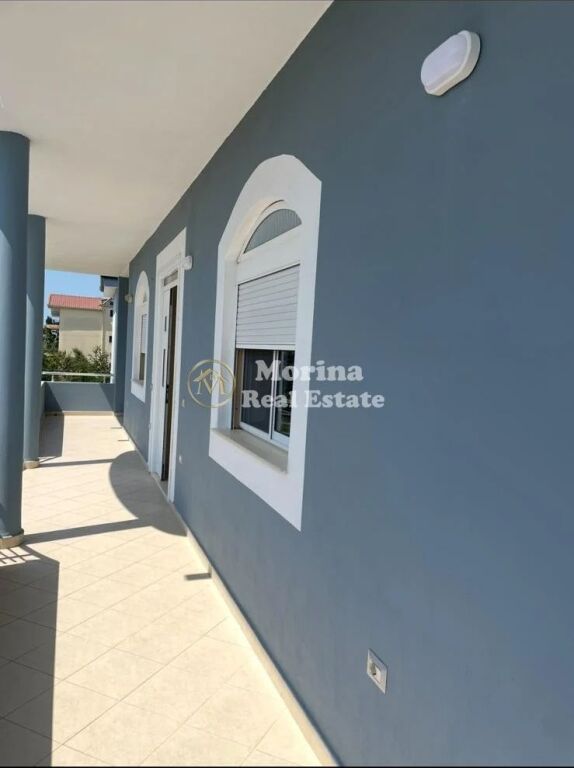 Rent | Villa 3 + 1 | Durres - Ali Pashë Tepelena Street | 400 €/month