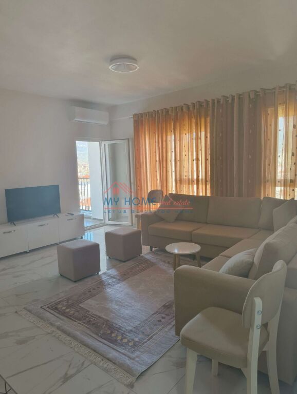 Appartamento 1+1 in affitto Via 5 Maggio Tirana