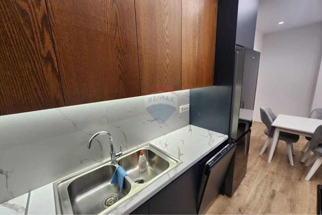 Apartament 2+1 per qira Bulevardi i ri