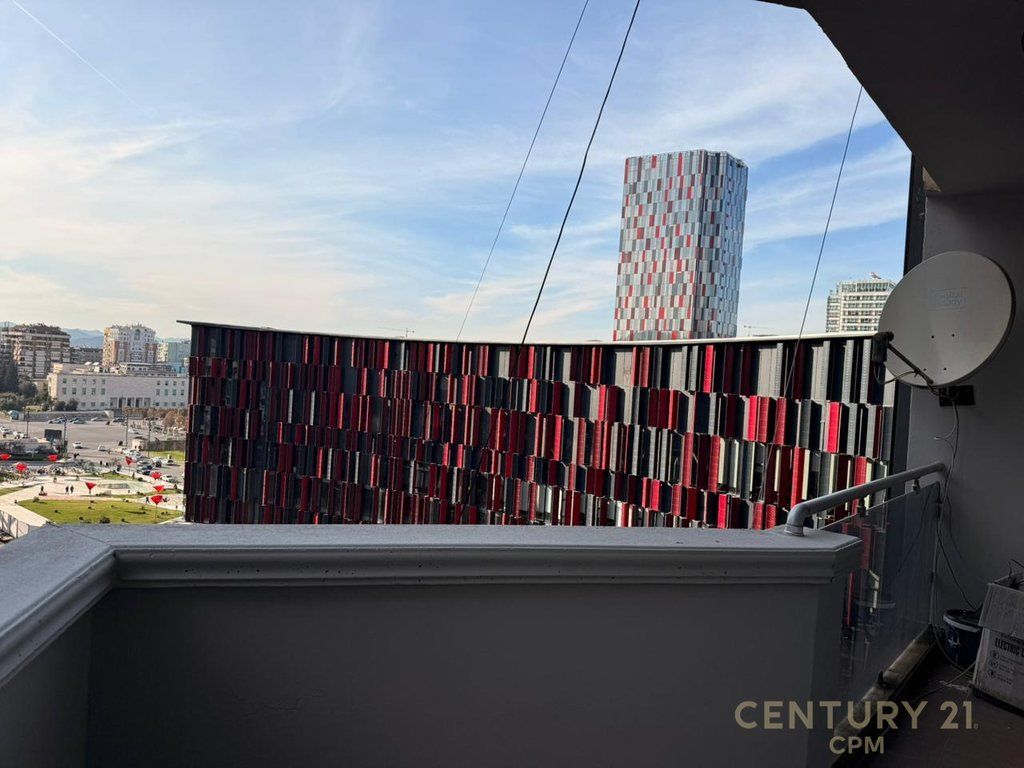 AFFITTASI APPARTAMENTO 2+1+2 PRESSO AIR ALBANIA