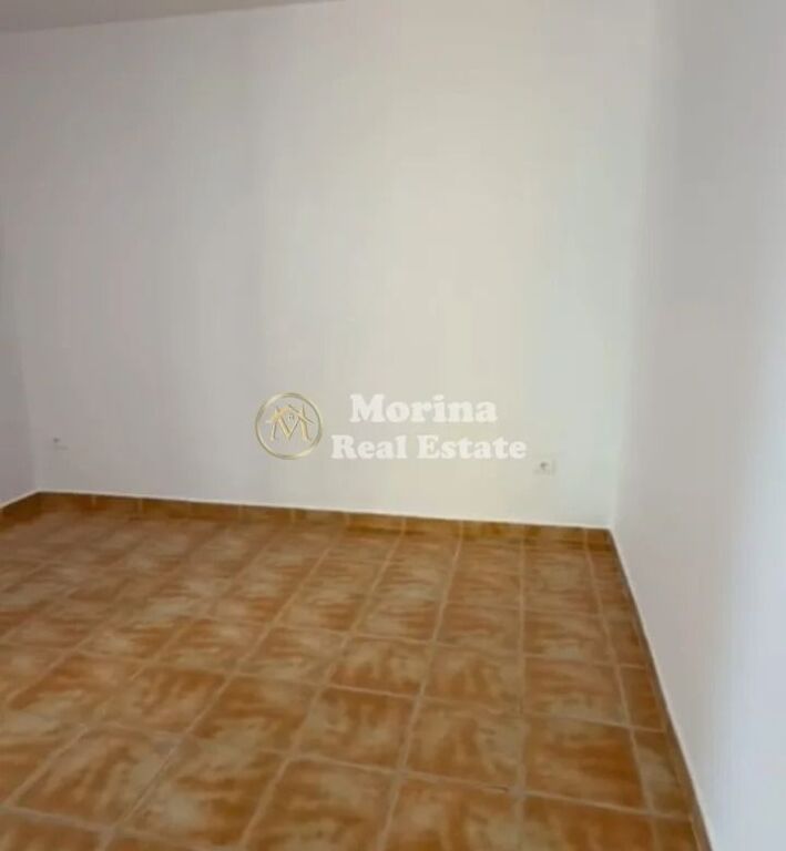 Rent | Apartment 1 + 1 | Ballet School | 500 €/month