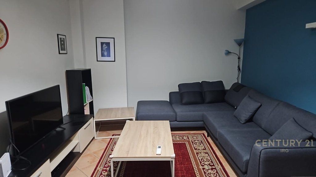 Apartament 1+1 ne katin e pare te nje vile, Rruga Siri Kodra! 550 € /Muaj