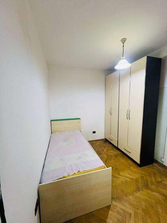 Jepet Apartament me qera