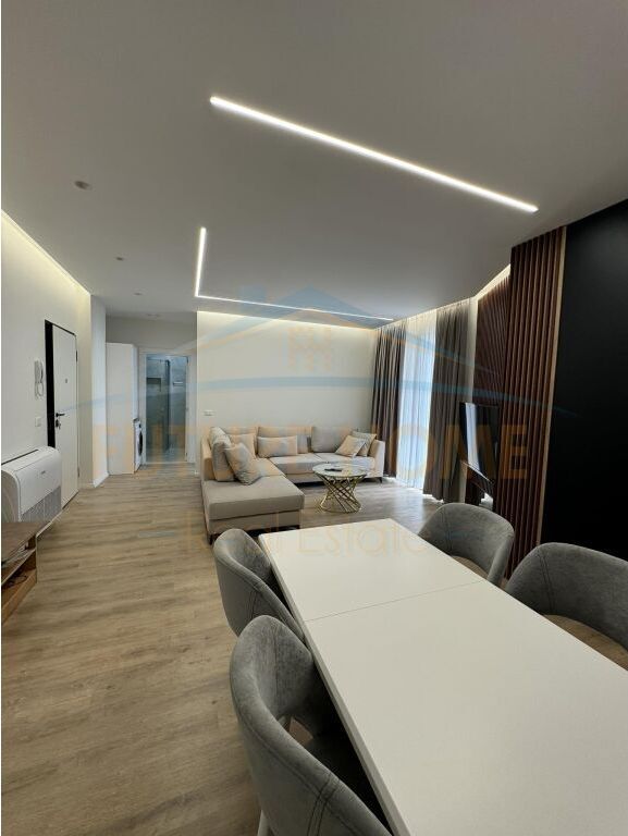 Rent, Apartment 2+1+2+Parking Space, New Boulevard.