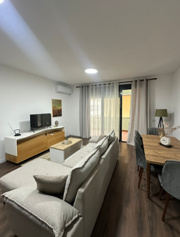 🏢 APPARTAMENTO 3+1 IN AFFITTO — Comune di Parigi