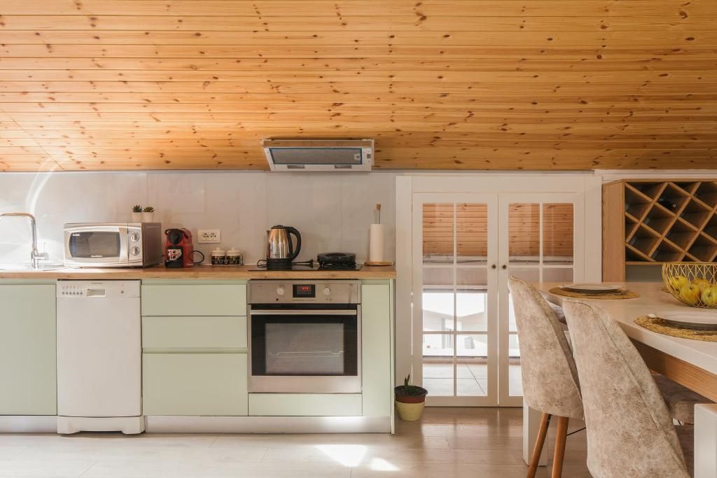 jepet me qera 2+1 te selvia