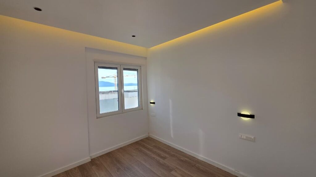 Appartamento 2+1+2 in Vendita – Lungomare, Vlora