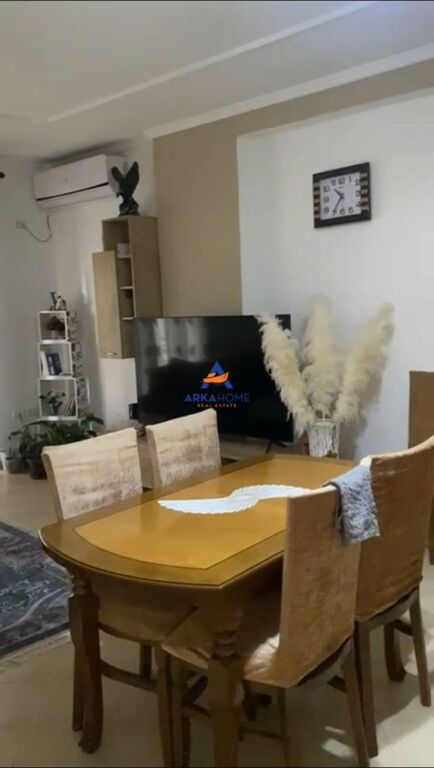 APARTMENT FOR RENT 2+1+BALCONY " ASTRI , NEAR VILA L" 60,000 LEKE