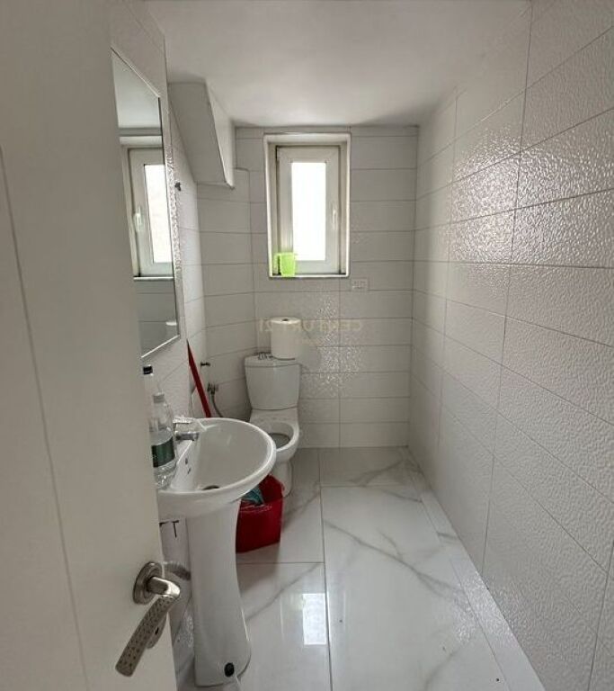 Appartamento 1+1 in affitto in via Dibra