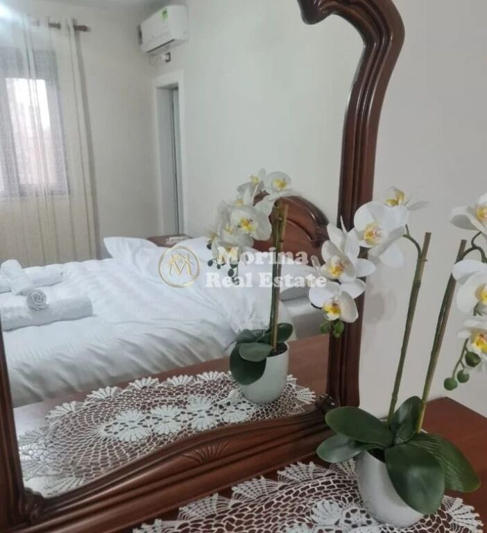 Affitto | Appartamento 2 + 1 | Piazza Skanderbeg | 1200 €/mese