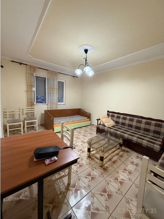 Apartament 1+1 per shitje tek rruga Irfan Tomini