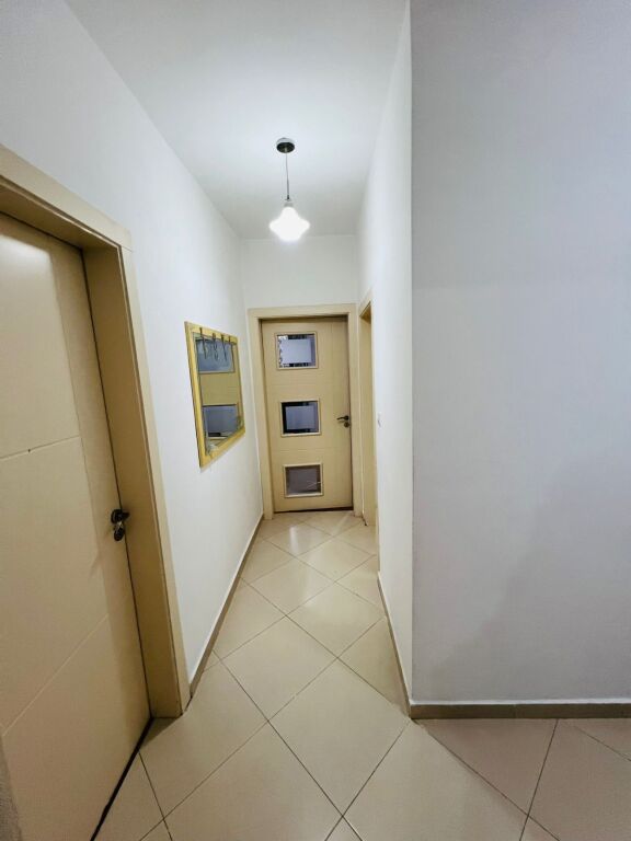 Jepet Apartament me qera