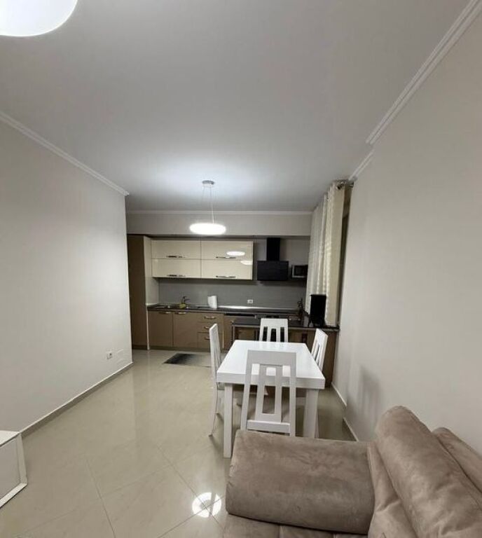 Apartament 2+1 Me Qira në Kompleksin Magnet, Tiranë - 770€ | 80 m²