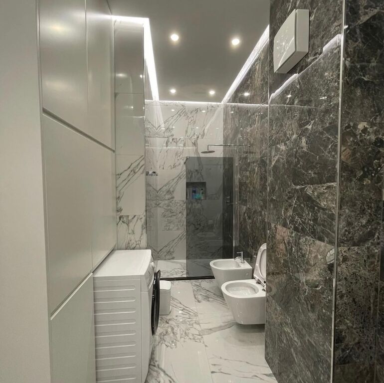 Apartament modern 2+1+Post Parkimi, Komuna e Parisit!