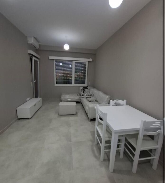 APARTAMENT ME QERA 1+1 RRUGA BEDRI KARAPICI 60.000 LEKE FH-57794