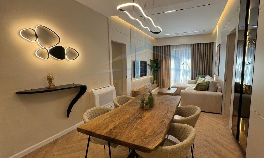 LUXURY APARTMENT FOR RENT, TIRANA GARDEN BUILDING, KAVAJES STREET