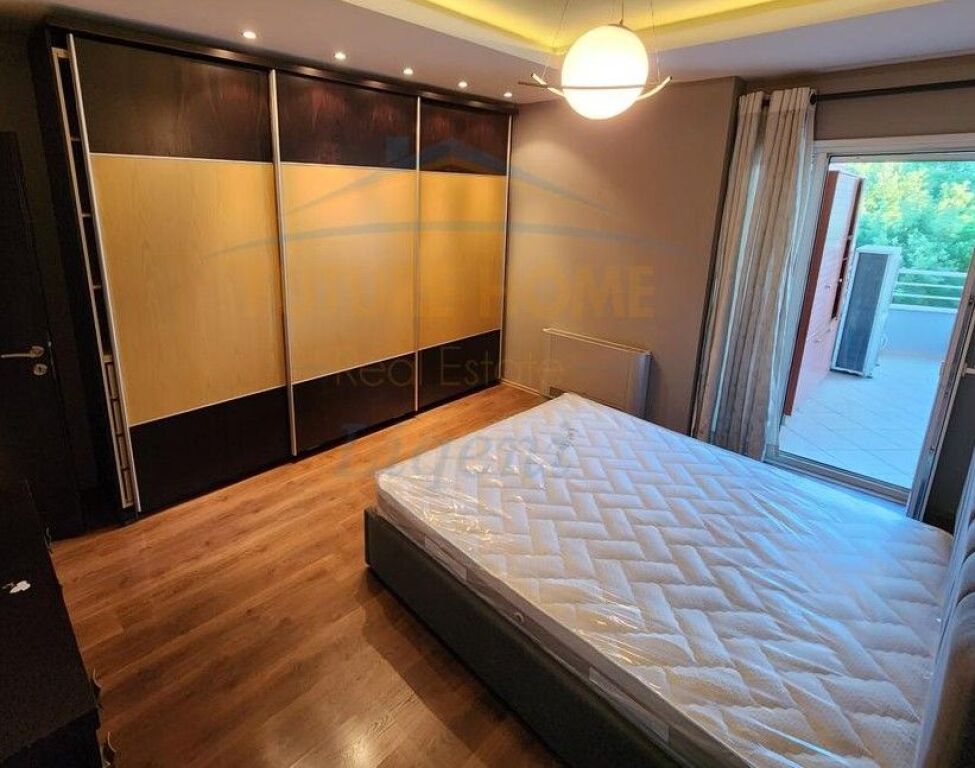 Qera, Apartament 2+1+Studio, Kodra e Diellit, Tiranë.