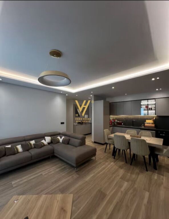 AFFITTASI APPARTAMENTO 2+1+2 PRESSO RESIDENZA SOFIA, LUNDER 1.550 EURO