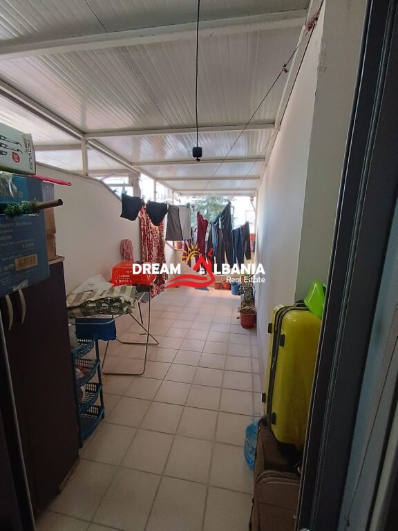 Apartament 2+1+ Verandë për shitje në Yzberisht, Tiranë (ID 41212173)