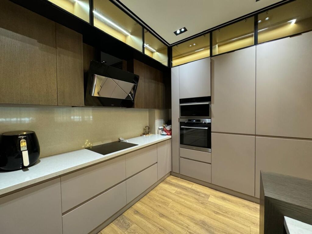 SHESIM APARTAMENT LUKSOZ 2+1+2 TE KOMPLEKSI DELIJORGJI!