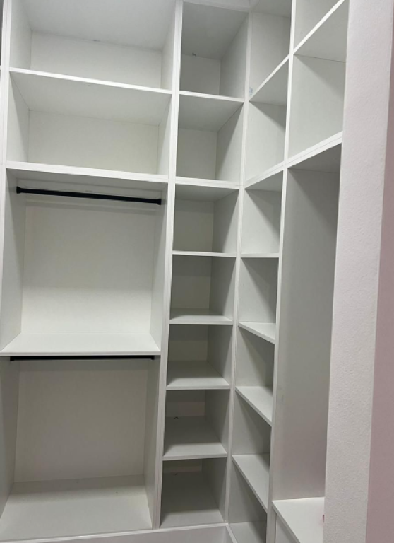 🏢 JEPET ME QIRA – APARTAMENT 1+1 | River Residence, Ish Fusha e Aviacionit