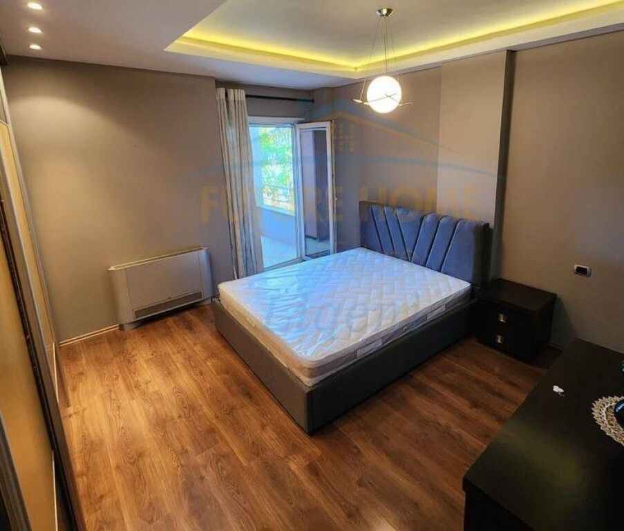 Qera, Apartament 2+1+Studio, Kodra e Diellit, Tiranë.