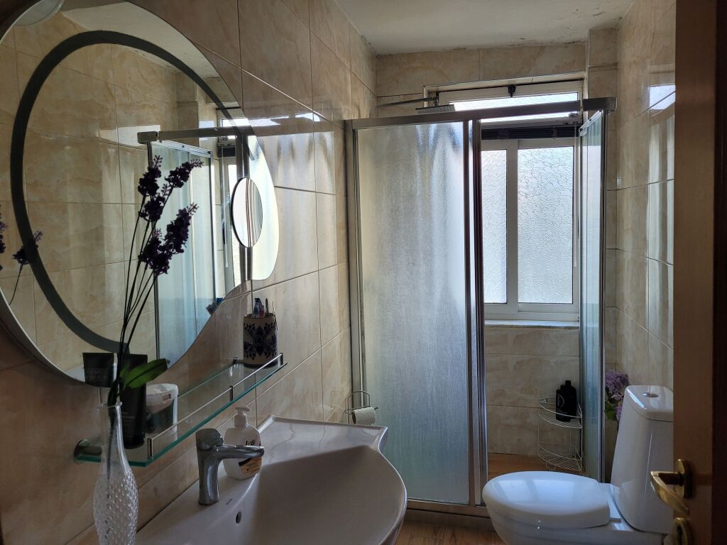 Jepet me qera apartament 2+1 – pranë Stadiumi Dinamo, Tiranë