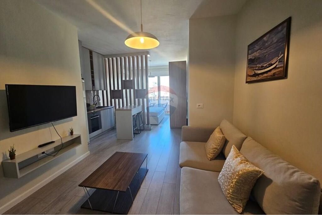 GARSIONERE PER QIRA ---SHESHI WILLSON