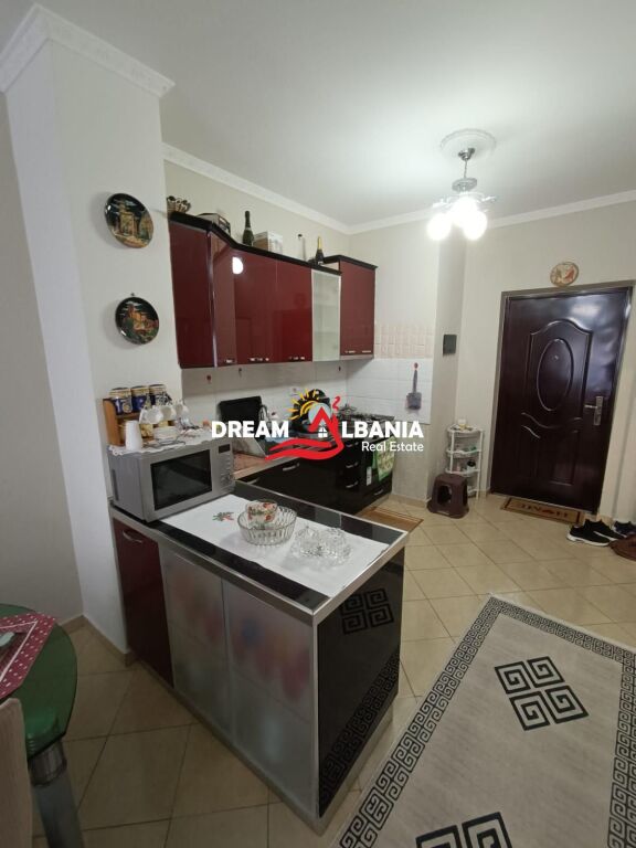 Apartament 2+1+ Verandë për shitje në Yzberisht, Tiranë (ID 41212173)